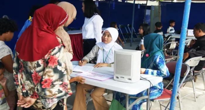 CSR Bingkisan Lebaran Untuk Warga Sekitar Gedung Ratu Prabu 2 3 new_picture_1